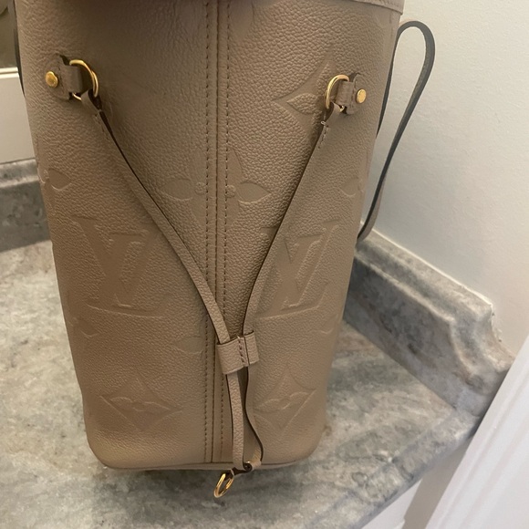 Louis Vuitton Neverfull Empreinte - Picture 16 of 16
